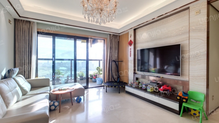 中海天钻二手房实景图