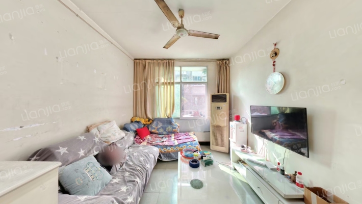 金都小区二区二手房实景图