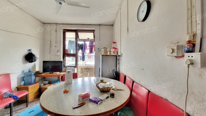 建委宿舍二手房实景图