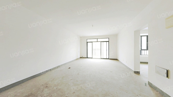 绿地一期卡莎公馆二手房实景图