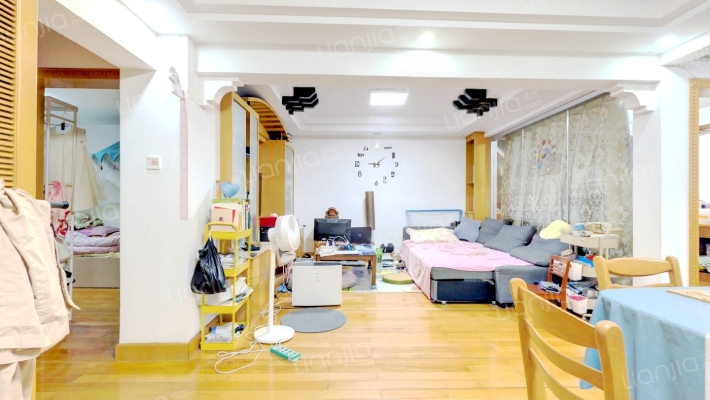 百岁苑小区二手房实景图