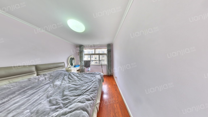 西山花苑二手房实景图