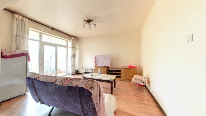 晴朗云安二手房实景图