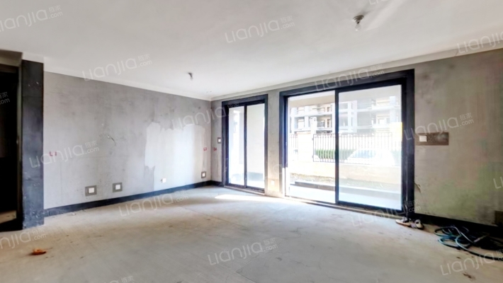 建业阳城上院二手房实景图