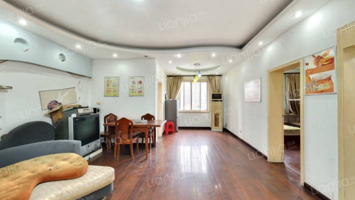 江宏世纪名苑A区二手房实景图