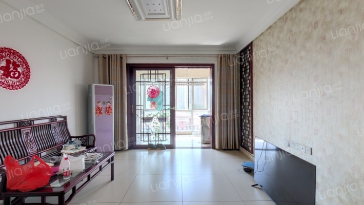 嘉怡华府二手房实景图