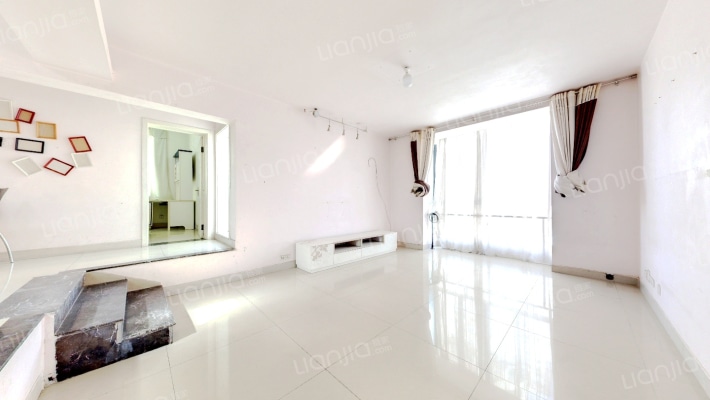 泰康家园二手房实景图