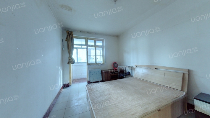 索罗巷95号院二手房实景图