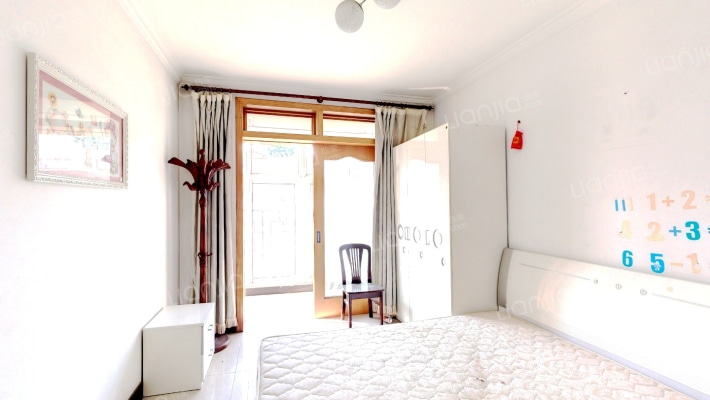 陽光家園二手房实景图