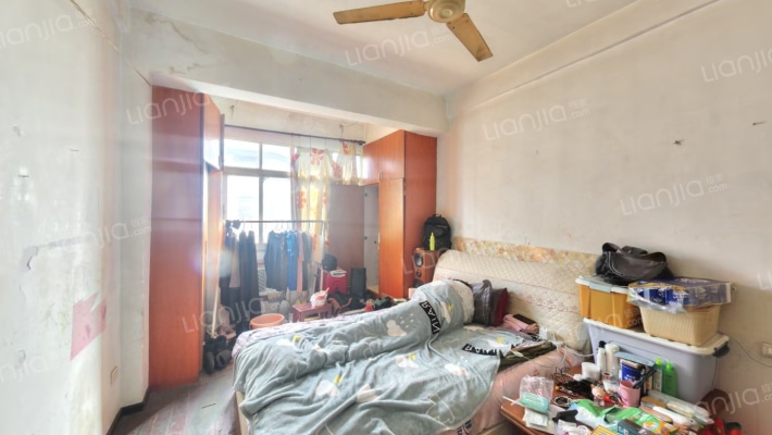 鹦鹉小道二手房实景图