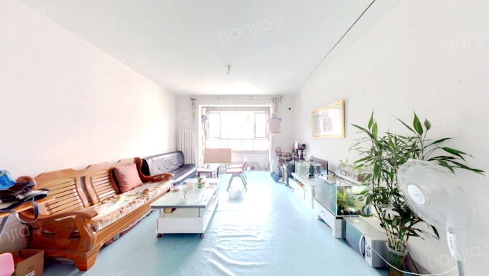 泉鑫佳苑西区二手房实景图