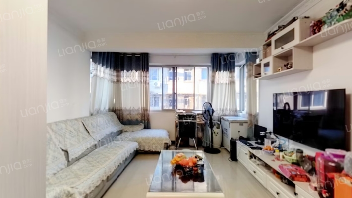 东江大院二手房实景图