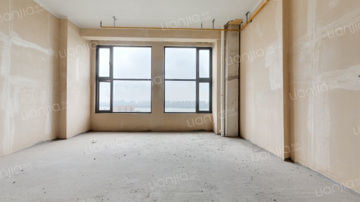 蓝城湖畔雲境二手房实景图