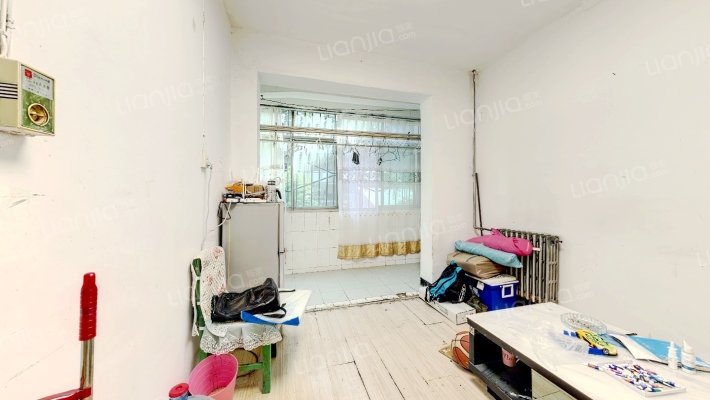 铁一局祭台村小区北区二手房实景图