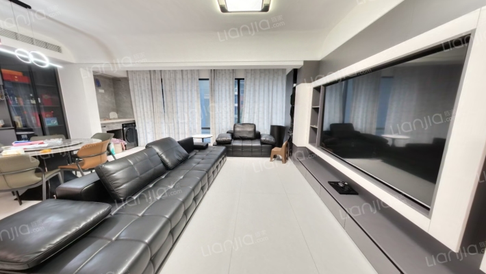 锦发广场锦江九悦南区二手房实景图