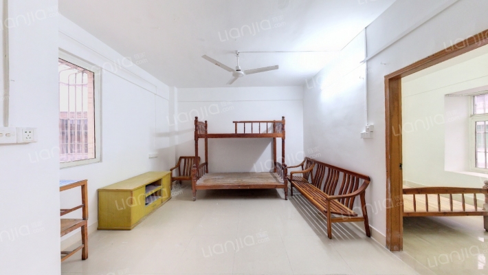 龙鼻涌街二手房实景图