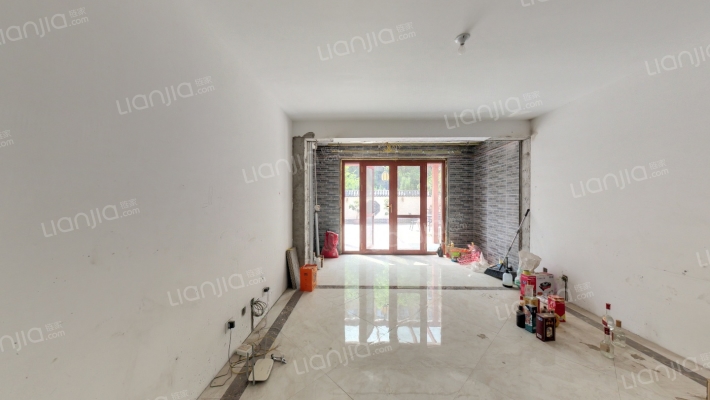 卡纳圣菲二手房实景图