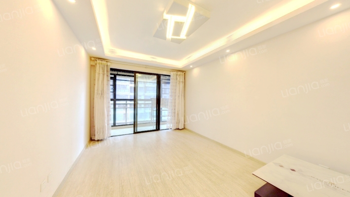 中昆医大广场二手房实景图