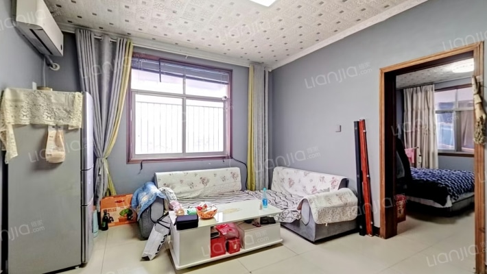 安居小区二手房实景图