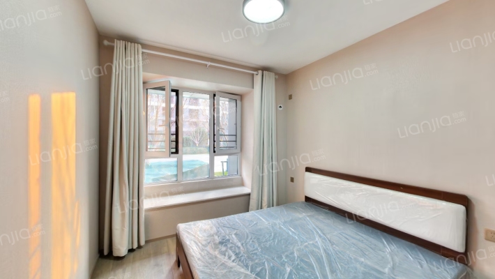 万科滨江都会（秀汐园）二手房实景图