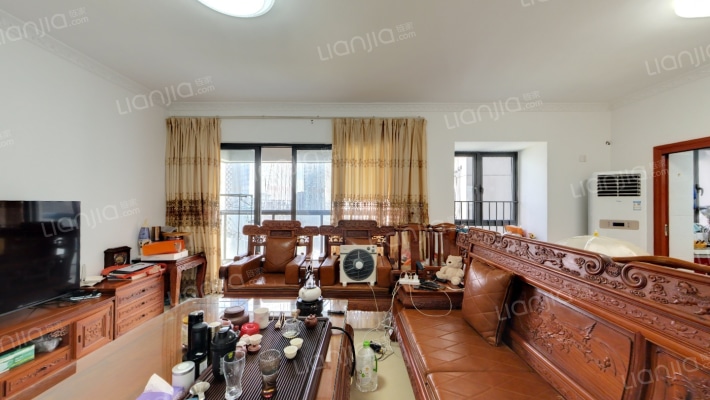 第五大道高发西岸花园三期二手房实景图