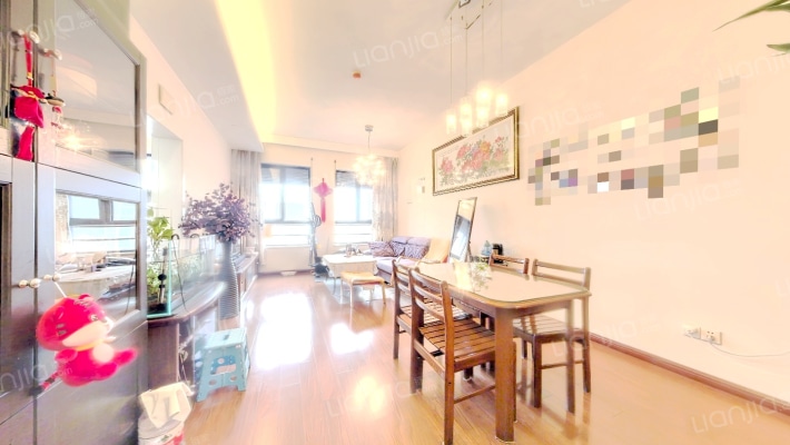 晶典国际二手房实景图