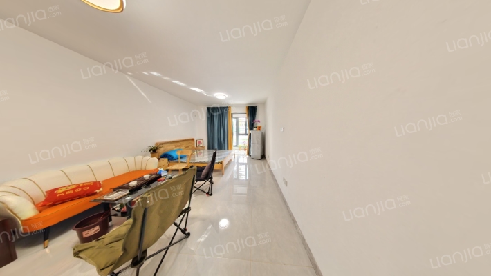 大东海中央府C区二手房实景图