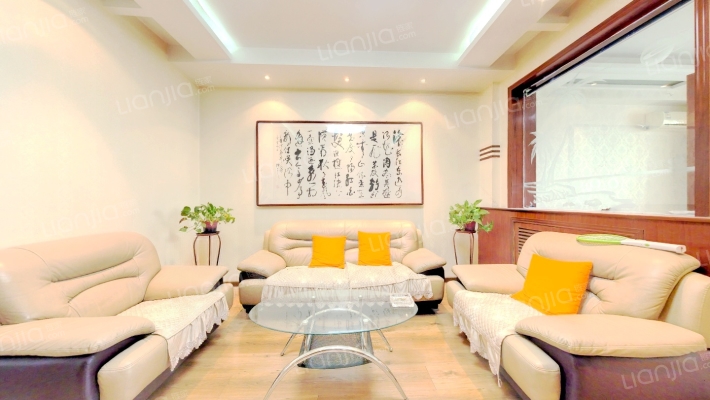 塑料公司宿舍二手房实景图