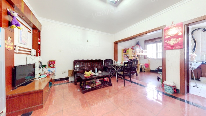 新苑花园一区二手房实景图