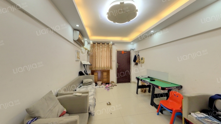 新景天湖广场2期二手房实景图