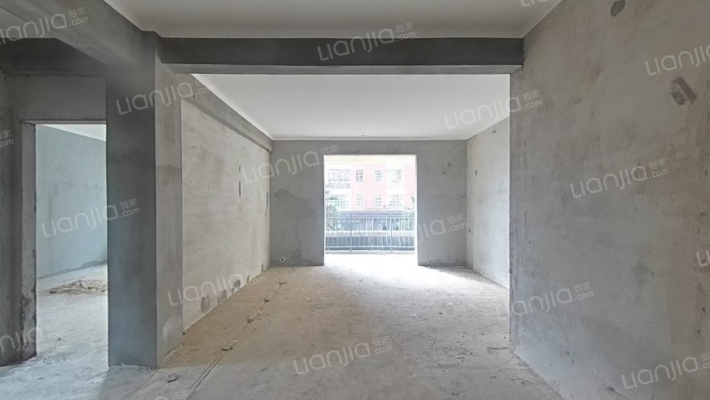 杜鹃华府二手房实景图