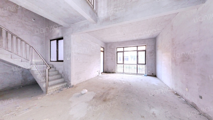 美泉园墅二手房实景图