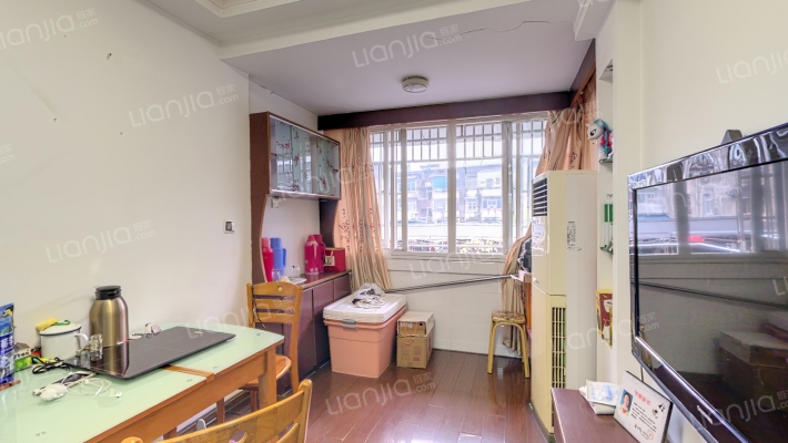 四照园社区二手房实景图