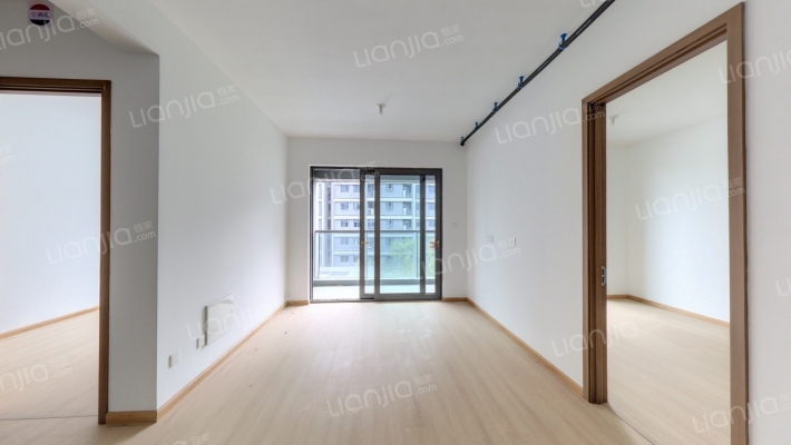 江山和悦府二手房实景图