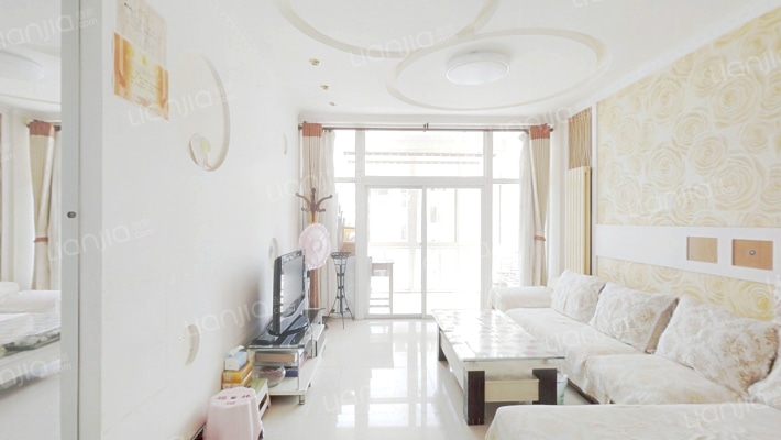 万泰尚都二手房实景图