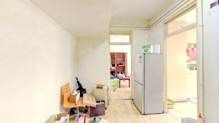 范西路邮专宿舍二手房实景图