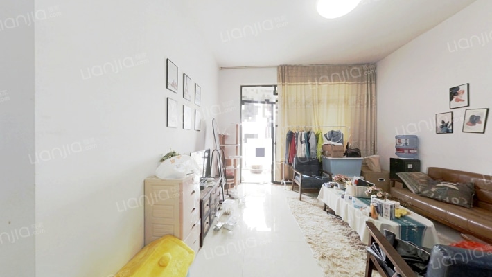 万基金海湾豪庭C区二手房实景图