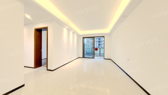 龙光玖龙湾二手房实景图