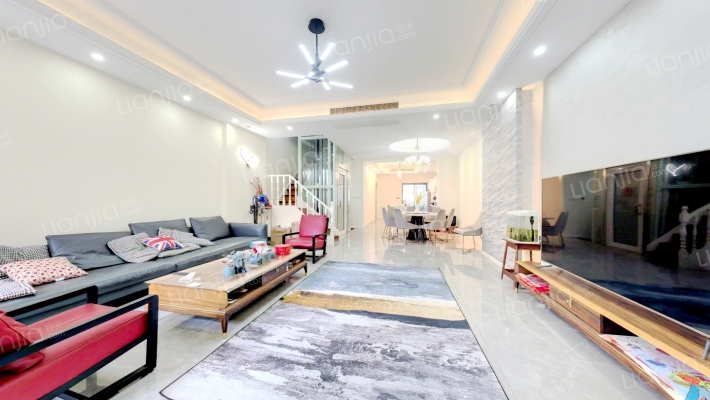 万科海云台二手房实景图