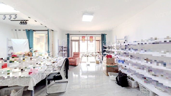 悦蓝东轩二手房实景图