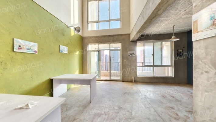 东方新天地（东区）二手房实景图