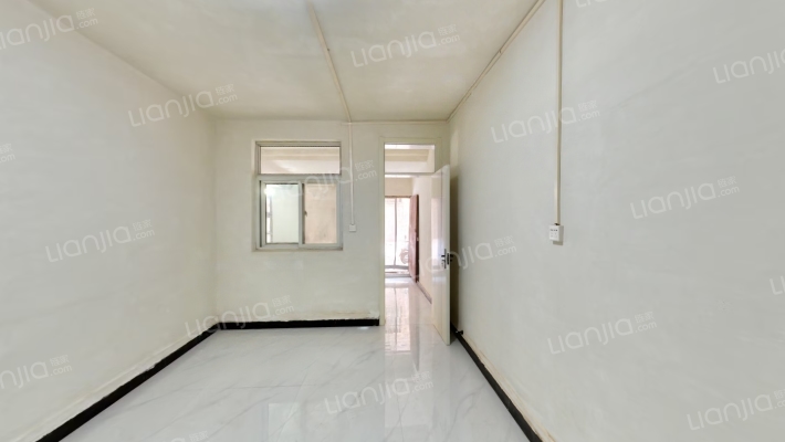 二阀门厂家属楼二手房实景图