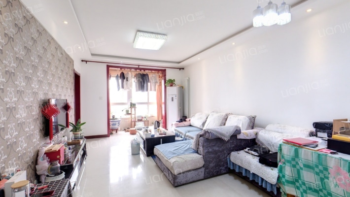 林河春天二手房实景图