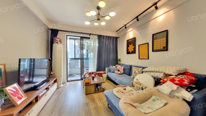 花间兰庭二手房实景图