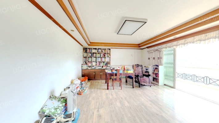 世纪之选花园二手房实景图