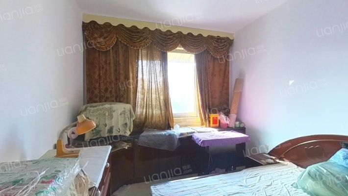 溪西9区紫湖村二手房实景图