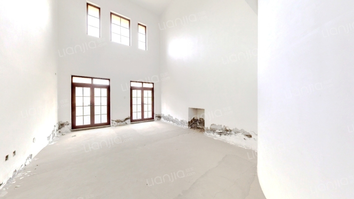 天泰蓝泉二手房实景图