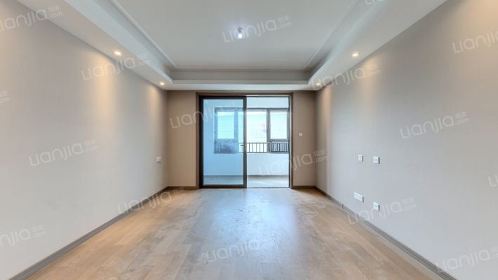 龙湖春江郦城紫宸苑二手房实景图