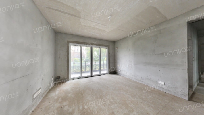 碧桂园·翡翠湾二手房实景图