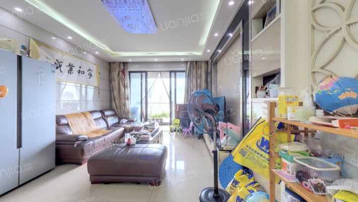 中粮鸿云二手房实景图